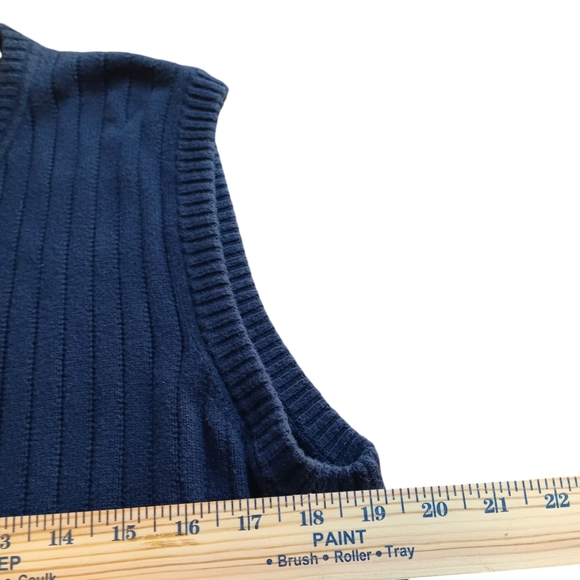 EDDIE BAUER MEN'S SIZE MEDIUM BLUE COTTON CASHMERE BLEND SWEATER VEST. - Picture 2 of 4